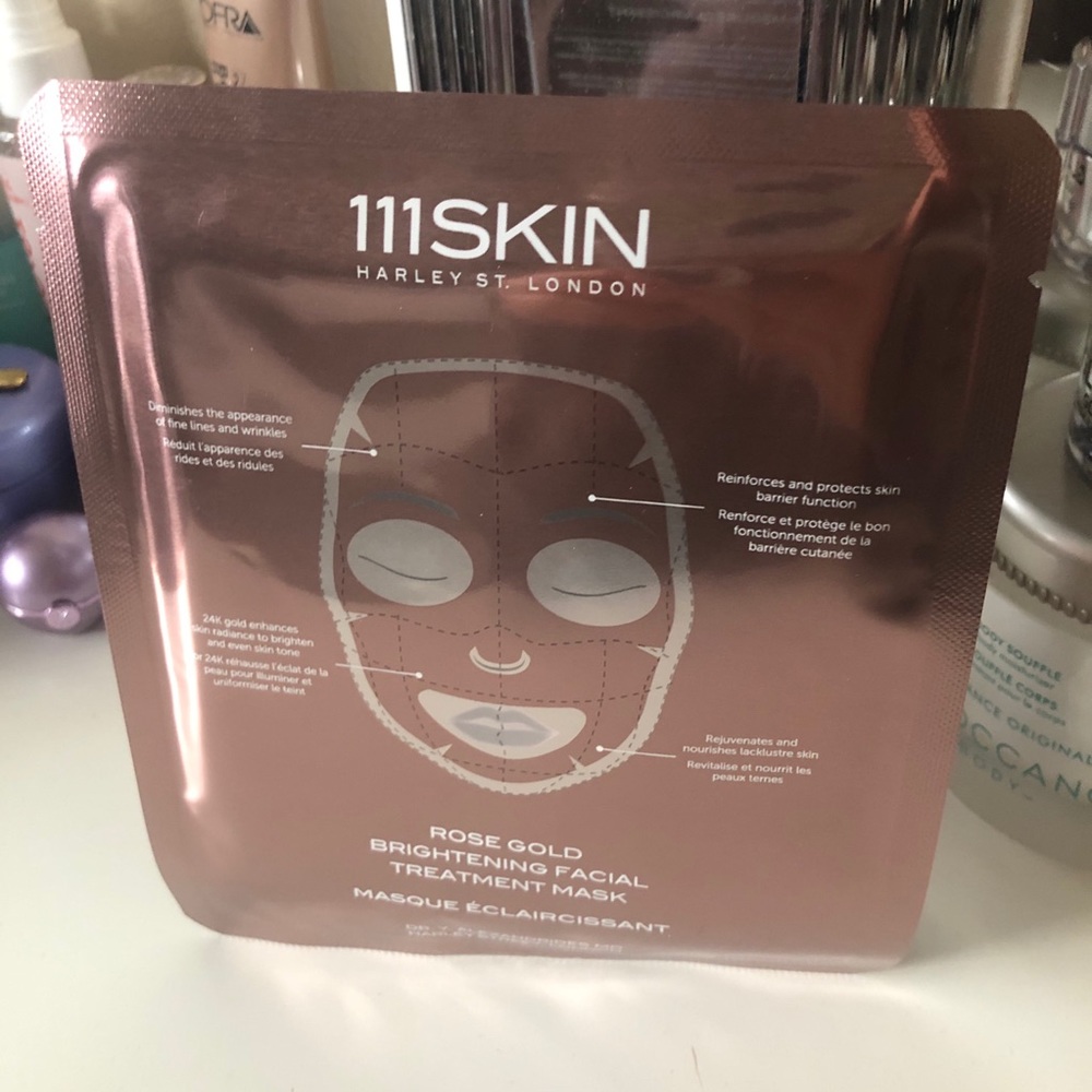 3/$15 111Skin St. London Rose Gold Treatment Mask - Picture 2 of 7
